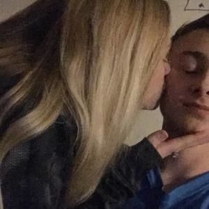 Meet your Posher, Cameron